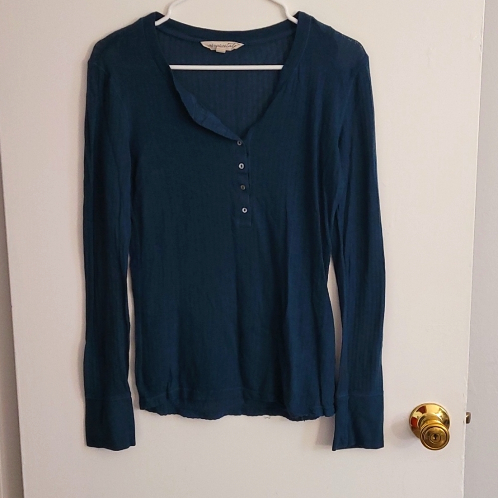 Long sleeve blue shirt